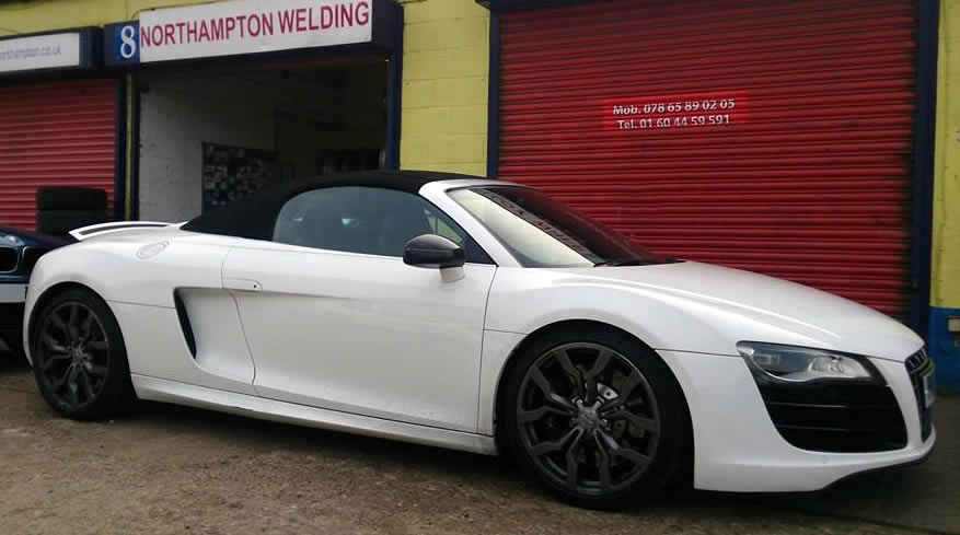 Alloy wheel refurbishment on an Audi convertible